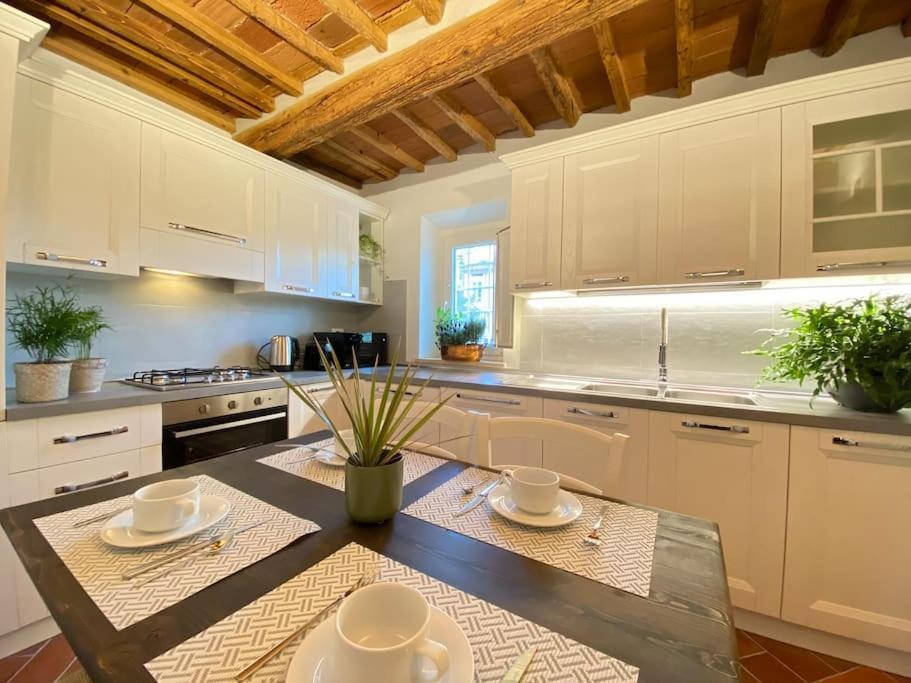 Viaggiare Smart Wi-Fi, Tv Hd, Spazio Di Lavoro, Parcheggio Gratuito Nella Struttura, Capannori Extérieur photo